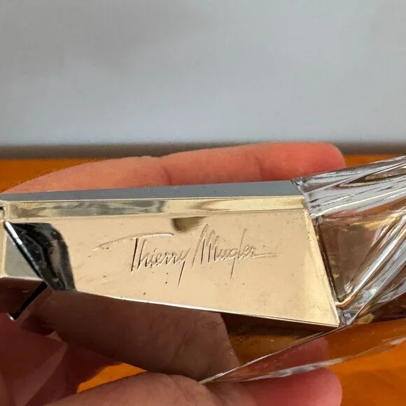 Thierry Mugler Angel Eau de Parfum 25ml ~ 0.8 Fl. Oz - Picture 2 of 4